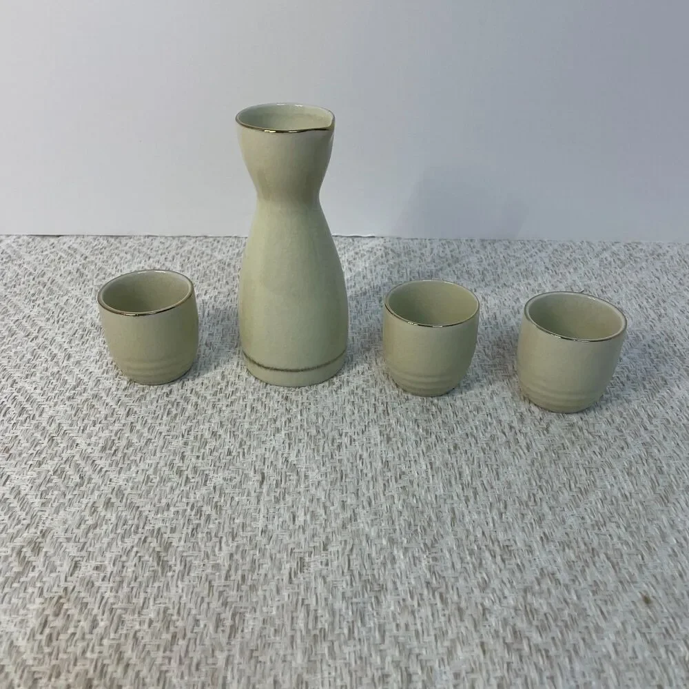 Vintage Japanese Birds & Floral Scene Sake Set for 3 Persons **READ**